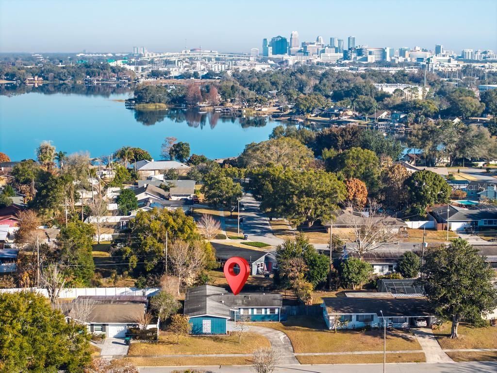 Image 63 of property listing at 419 KRUEGER STREET, Orlando, FL 32839