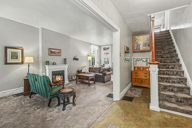 215 WALNUT ST, Carlisle, PA 17013