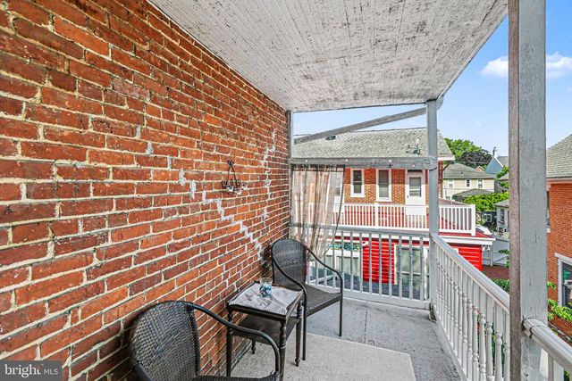215 WALNUT ST, Carlisle, PA 17013