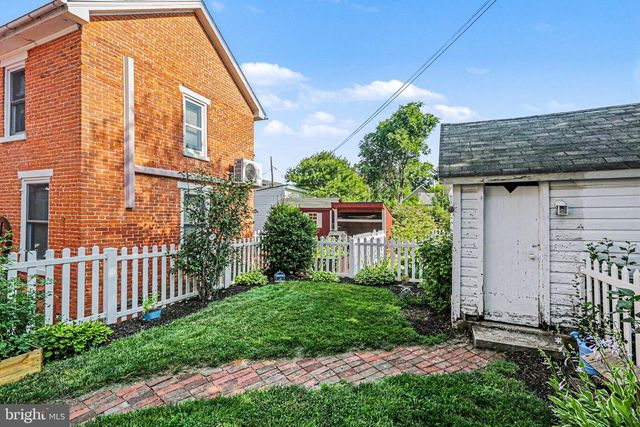 215 WALNUT ST, Carlisle, PA 17013