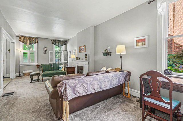 215 WALNUT ST, Carlisle, PA 17013