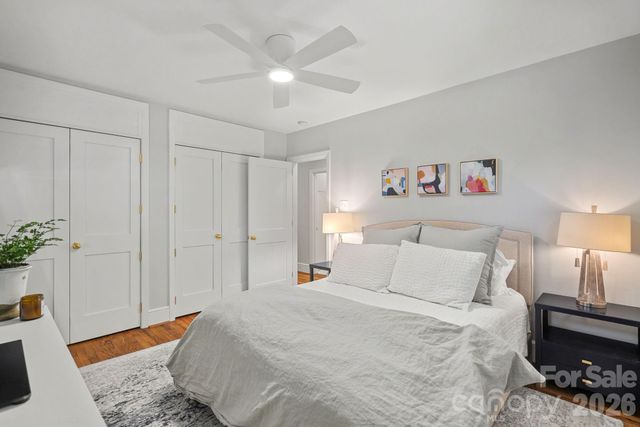 4703 Woodlark Lane, Charlotte, NC 28211