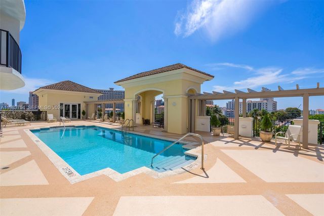 1627 SW 37th Ave 904, Miami, FL 33145