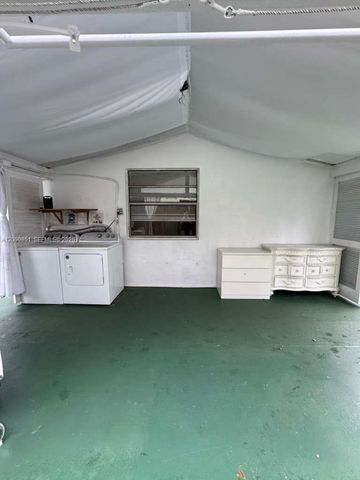 1416 SW 27th Street, Fort Lauderdale, FL 33315