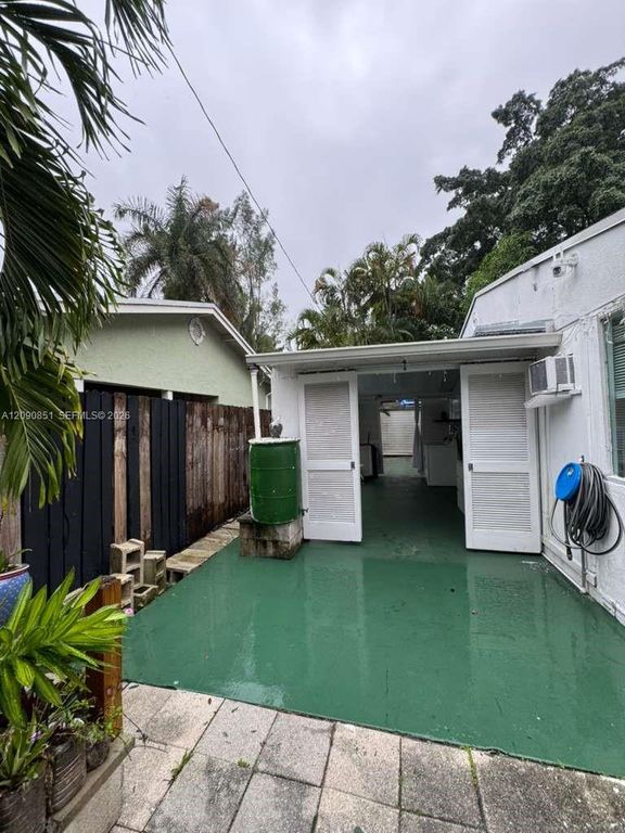 1416 SW 27th Street, Fort Lauderdale, FL 33315