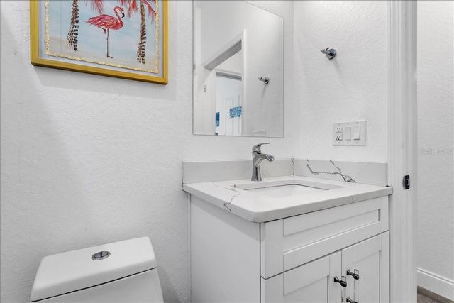 2402 W FIG STREET, Tampa, FL 33609