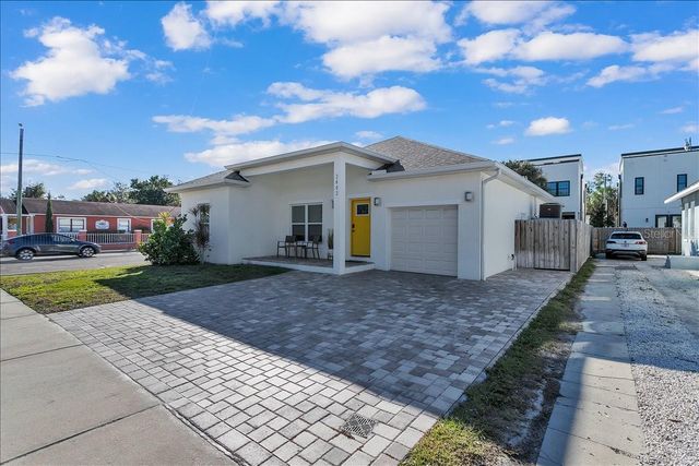2402 W FIG STREET, Tampa, FL 33609