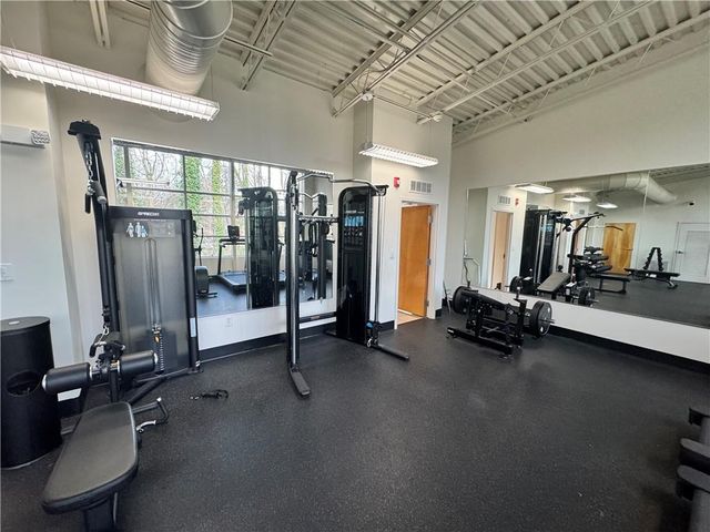 1345 Stirling Court, Atlanta, GA 30318