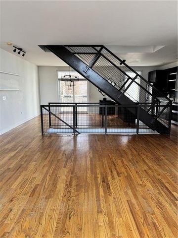 1345 Stirling Court, Atlanta, GA 30318