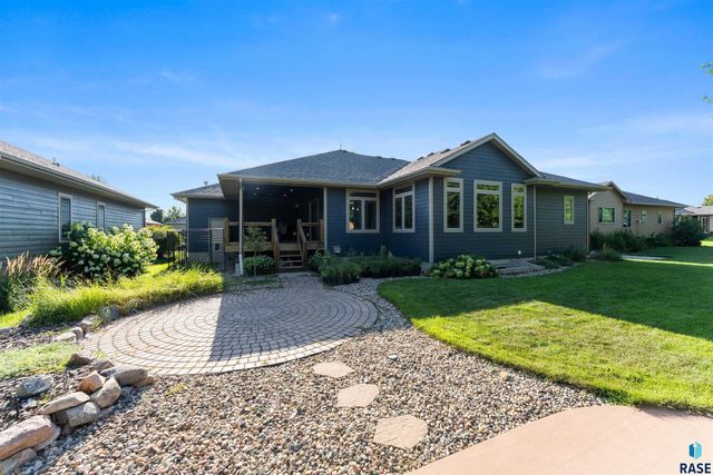 6208 S El Dorado Ave Avenue, Sioux Falls, SD 57108