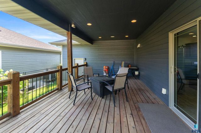 6208 S El Dorado Ave Avenue, Sioux Falls, SD 57108