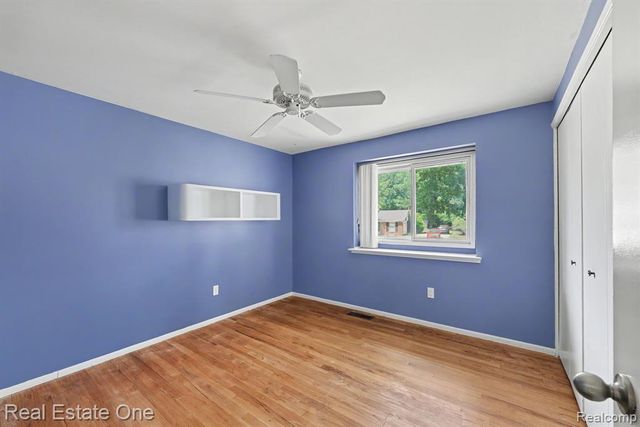 6639 Tamerlane Drive, West Bloomfield, MI 48322
