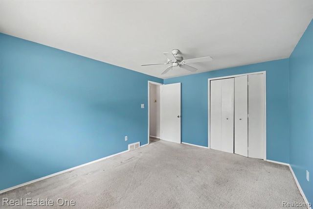 6639 Tamerlane Drive, West Bloomfield, MI 48322
