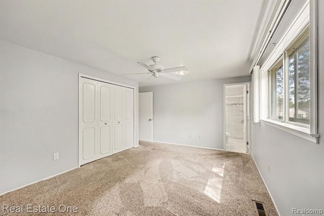 6639 Tamerlane Drive, West Bloomfield, MI 48322