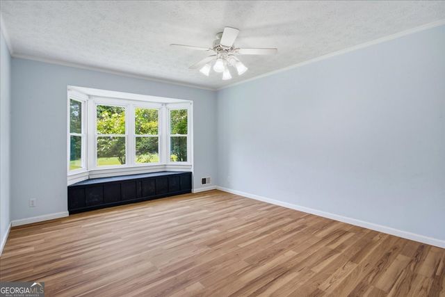 330 Sandy Lake Circle, Fayetteville, GA 30214