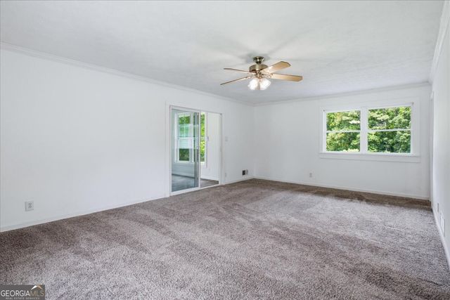 330 Sandy Lake Circle, Fayetteville, GA 30214