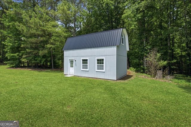 330 Sandy Lake Circle, Fayetteville, GA 30214