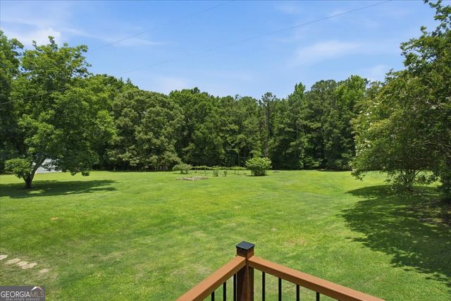 330 Sandy Lake Circle, Fayetteville, GA 30214