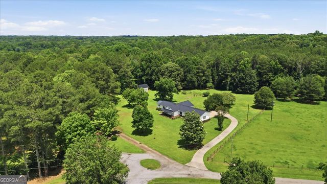 330 Sandy Lake Circle, Fayetteville, GA 30214