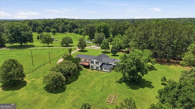 330 Sandy Lake Circle, Fayetteville, GA 30214
