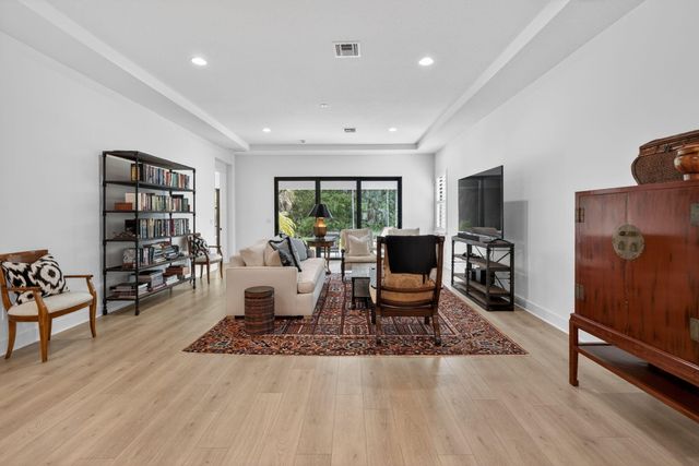 13146 Artisan Circle, Palm Beach Gardens, FL 33418