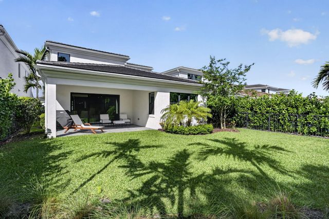 13146 Artisan Circle, Palm Beach Gardens, FL 33418