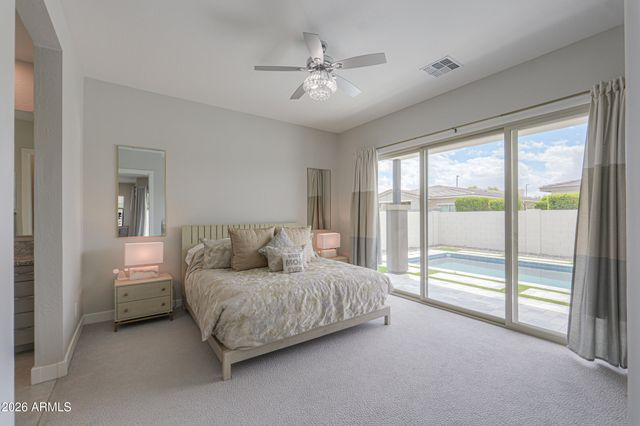 1071 E CHERRYWOOD Place, Chandler, AZ 85249