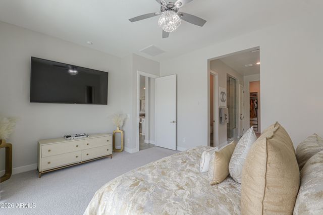 1071 E CHERRYWOOD Place, Chandler, AZ 85249