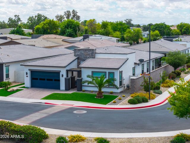 1071 E CHERRYWOOD Place, Chandler, AZ 85249