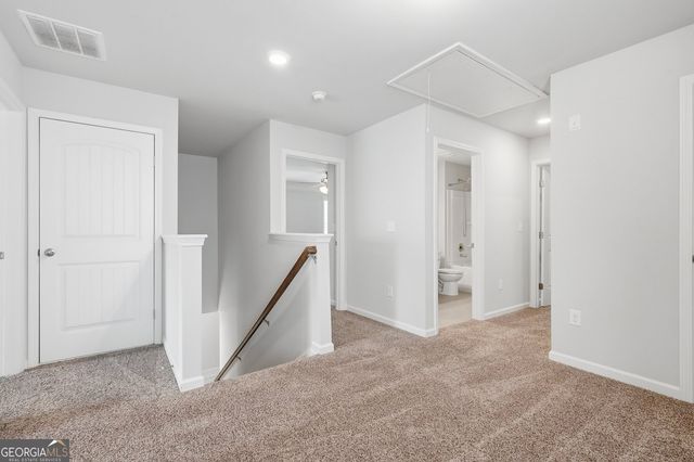 6464 Crosscreek Lane, Flowery Branch, GA 30542