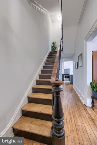 545 W ORANGE ST, Lancaster, PA 17603