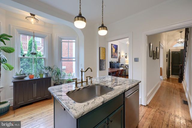 545 W ORANGE ST, Lancaster, PA 17603