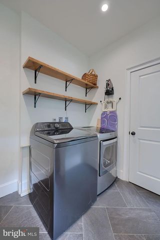545 W ORANGE ST, Lancaster, PA 17603