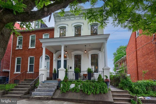 545 W ORANGE ST, Lancaster, PA 17603
