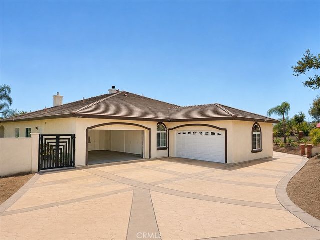 18437 Newman Avenue, Riverside, CA 92508