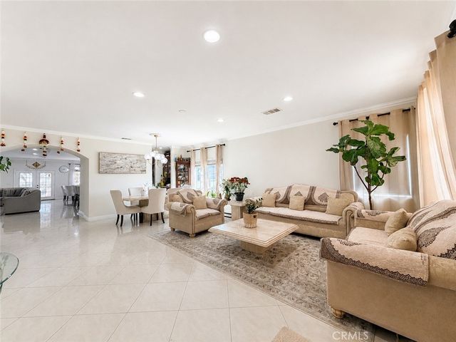 18437 Newman Avenue, Riverside, CA 92508