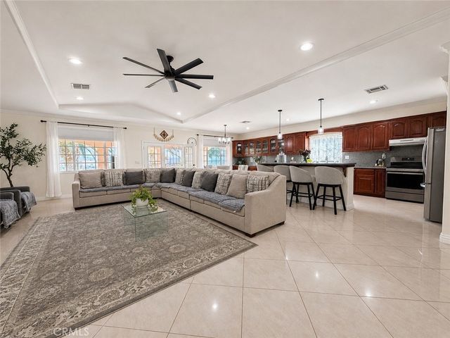 18437 Newman Avenue, Riverside, CA 92508