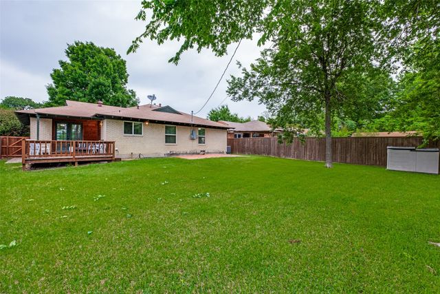 2600 San Marcus Avenue, Dallas, TX 75228