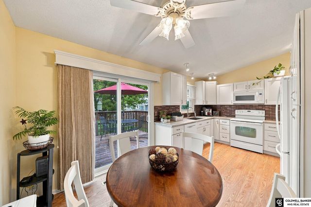 2121 W Sandpiper Lane, Lincoln, NE 68528