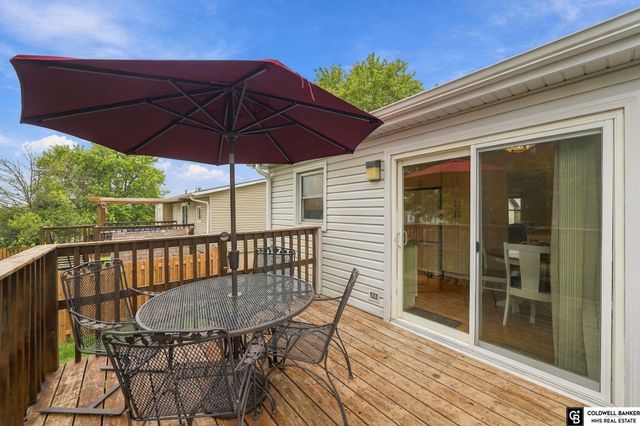 2121 W Sandpiper Lane, Lincoln, NE 68528
