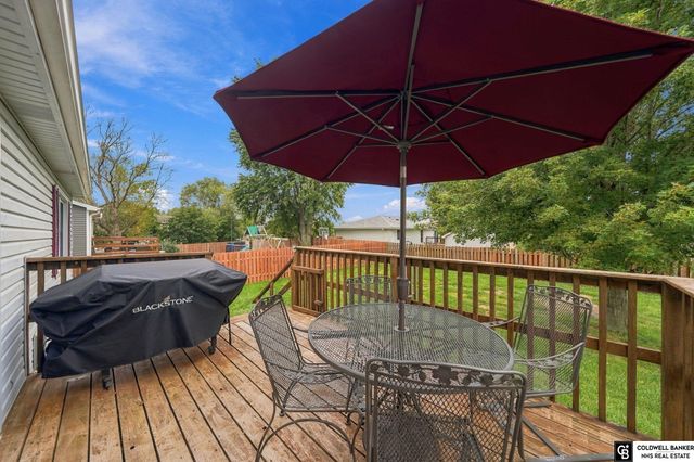 2121 W Sandpiper Lane, Lincoln, NE 68528