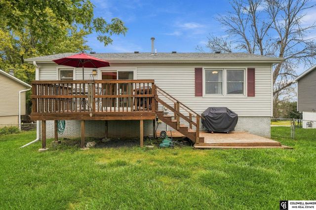 2121 W Sandpiper Lane, Lincoln, NE 68528
