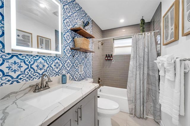 1004 SW 19 Street, Fort Lauderdale, FL 33315