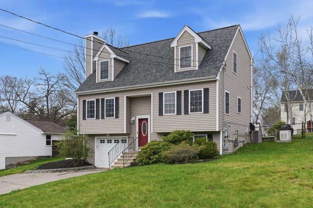 15 Taschereau Boulevard, Nashua, NH 03062