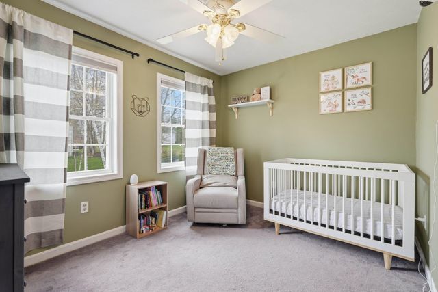 15 Taschereau Boulevard, Nashua, NH 03062