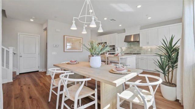 693 Guy Turner Drive, Camarillo, CA 93010