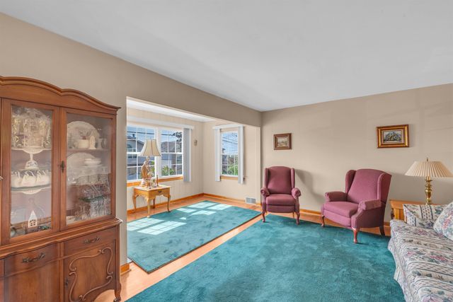 722 7TH ST, Carlstadt, NJ 07072