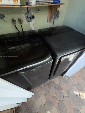 8712 NW 108th Ln 8712, Hialeah Gardens, FL 33018