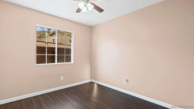 8410 Innsdale Ln, San Diego, CA 92114