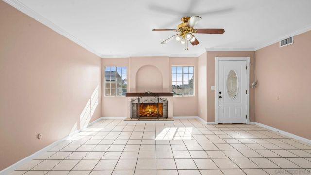 8410 Innsdale Ln, San Diego, CA 92114